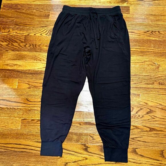 Tommy John black Sweatpants/Joggers. Medium. - Picture 1 of 7